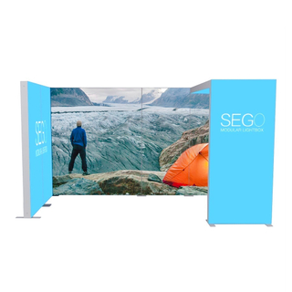Backlit Booth Display E01D26